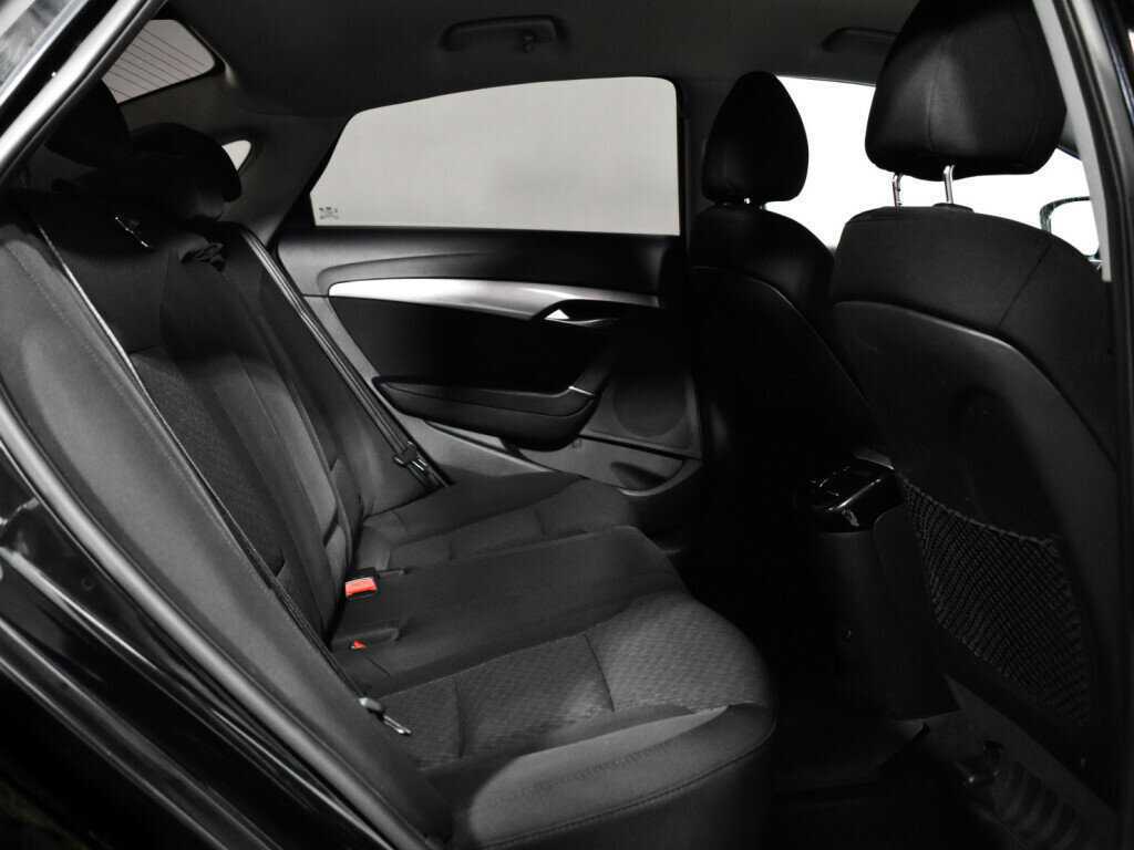 Hyundai i40 б/у, 2014, Автоматическая. Фото: #9