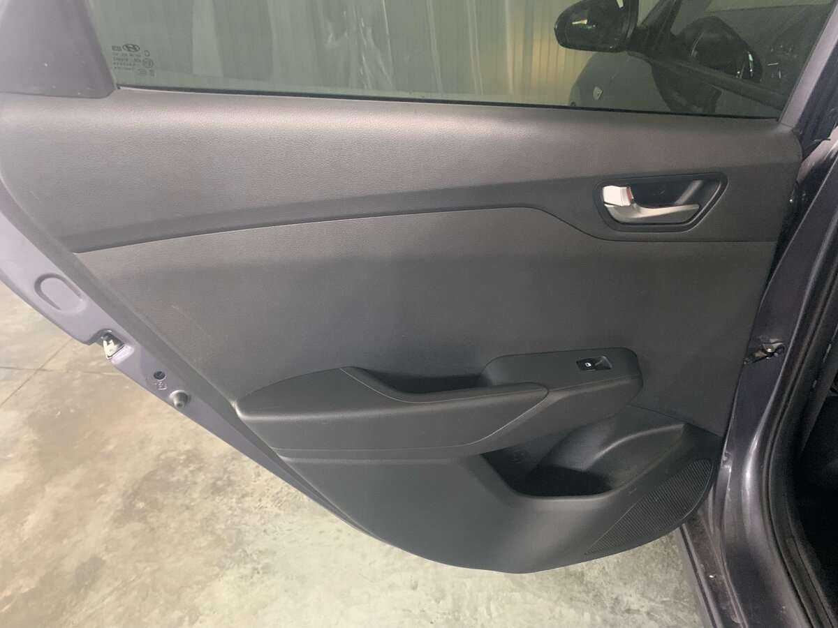 Hyundai Solaris б/у, 2021, Автоматическая. Фото: #18