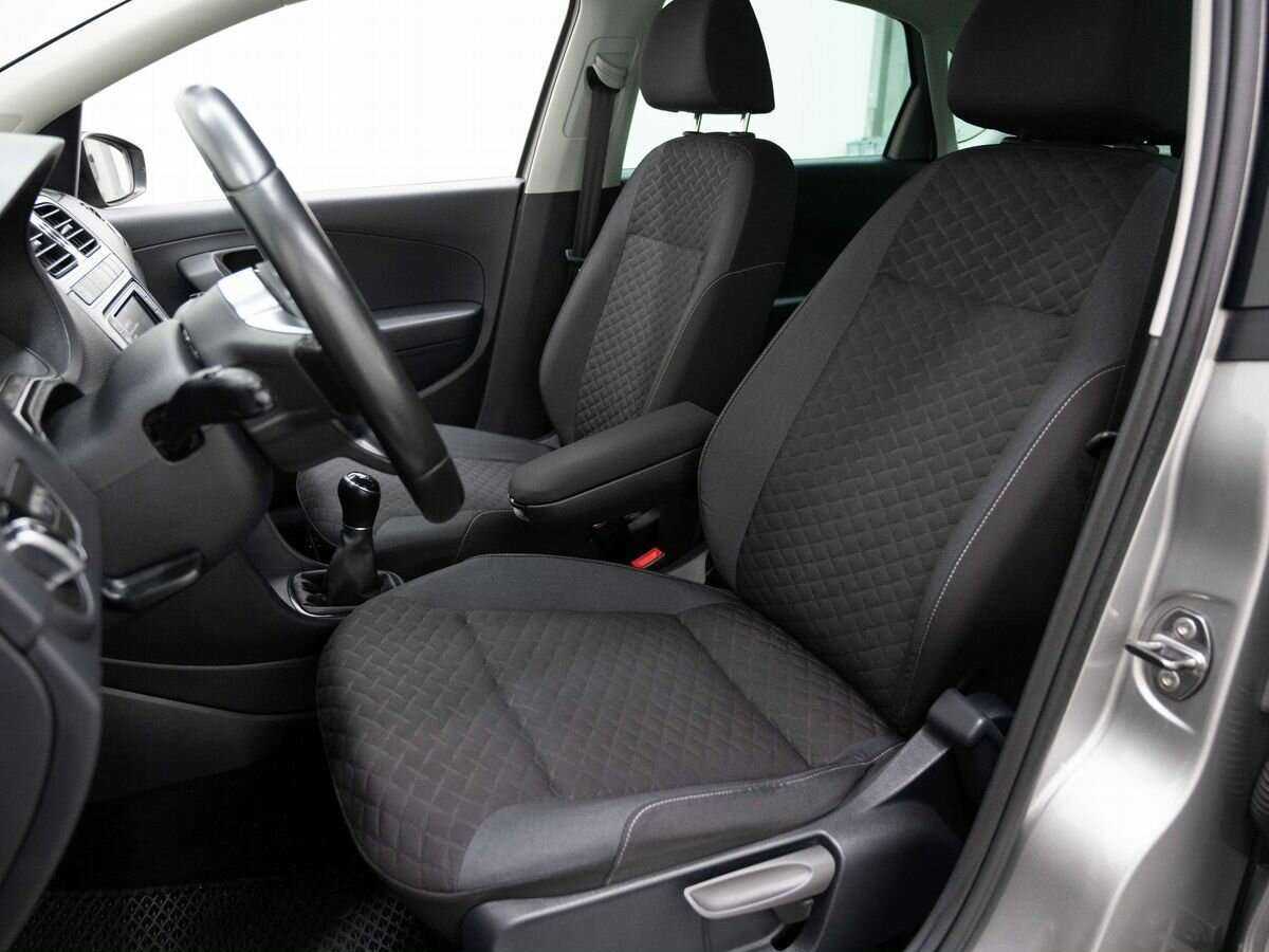 Volkswagen Polo б/у, 2018, Механическая. Фото: #7