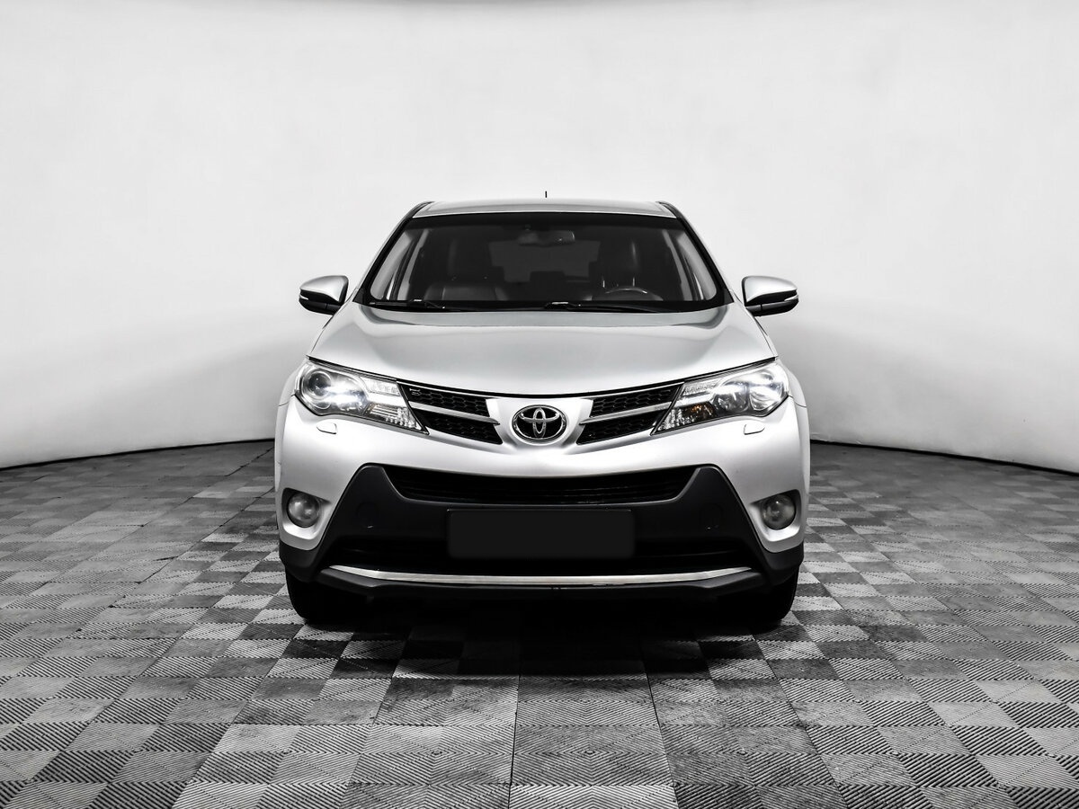 Toyota RAV4 б/у, 2013, Автоматическая. Фото: #1