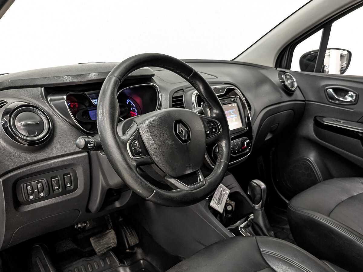 Renault Kaptur б/у, 2017, Автоматическая. Фото: #12