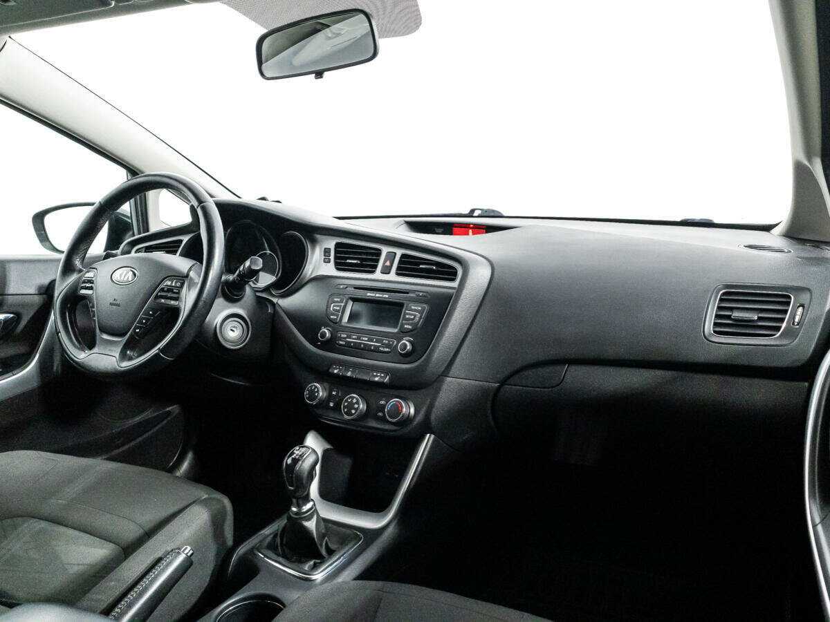 Kia Ceed б/у, 2013, Механическая. Фото: #8