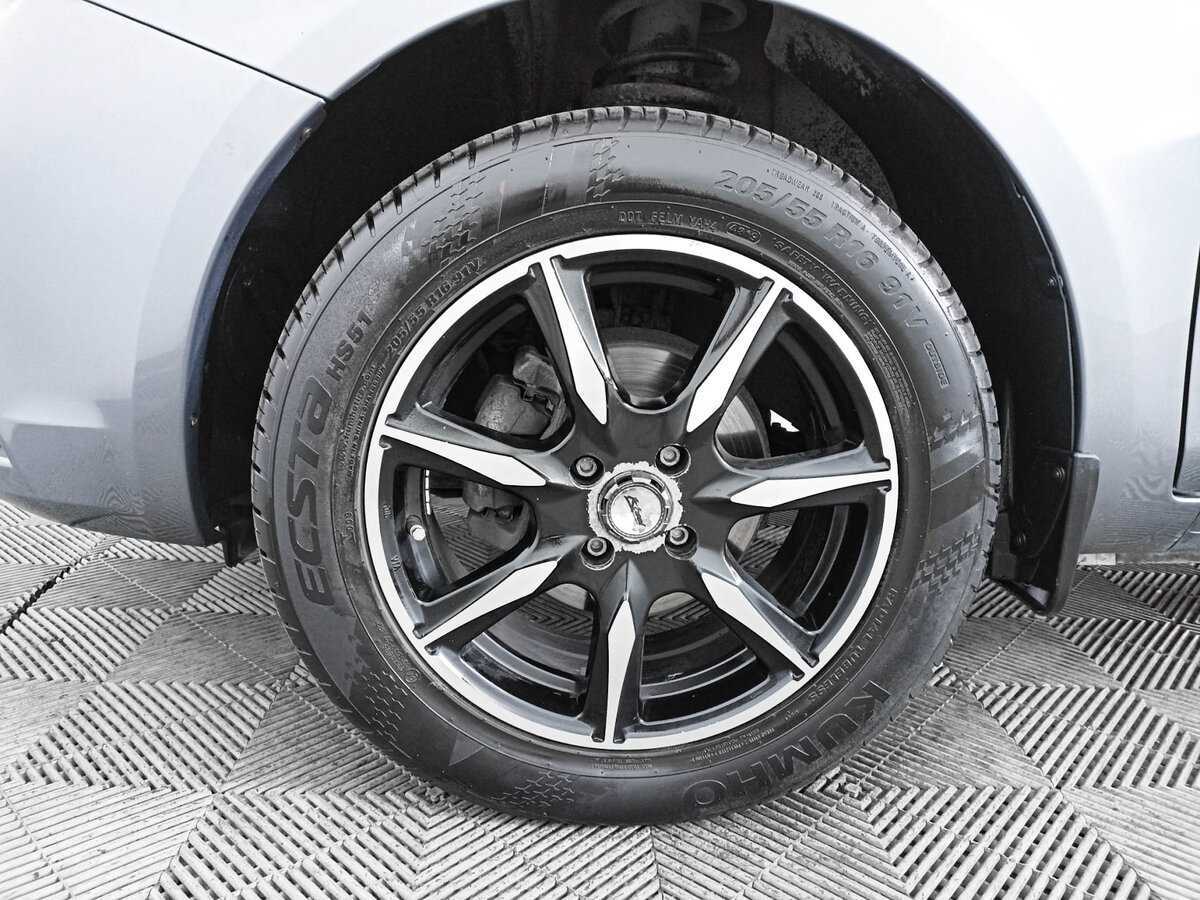 Lada (ВАЗ) Vesta б/у, 2017, Механическая. Фото: #17