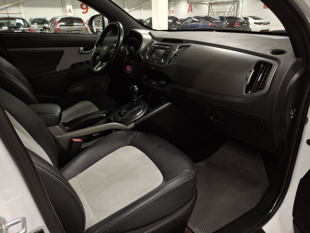 Kia Sportage б/у, 2014, Автоматическая. Фото: #10