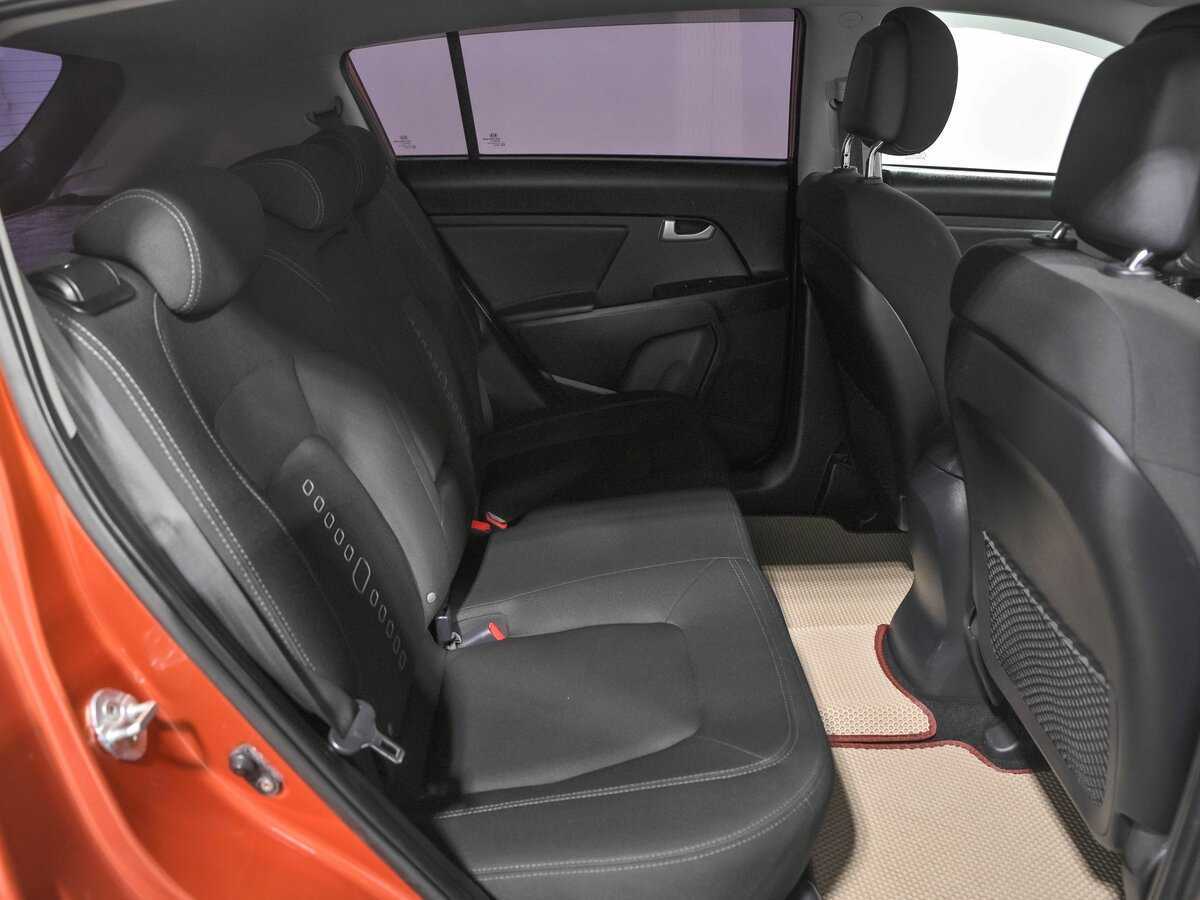 Kia Sportage б/у, 2012, Механическая. Фото: #13