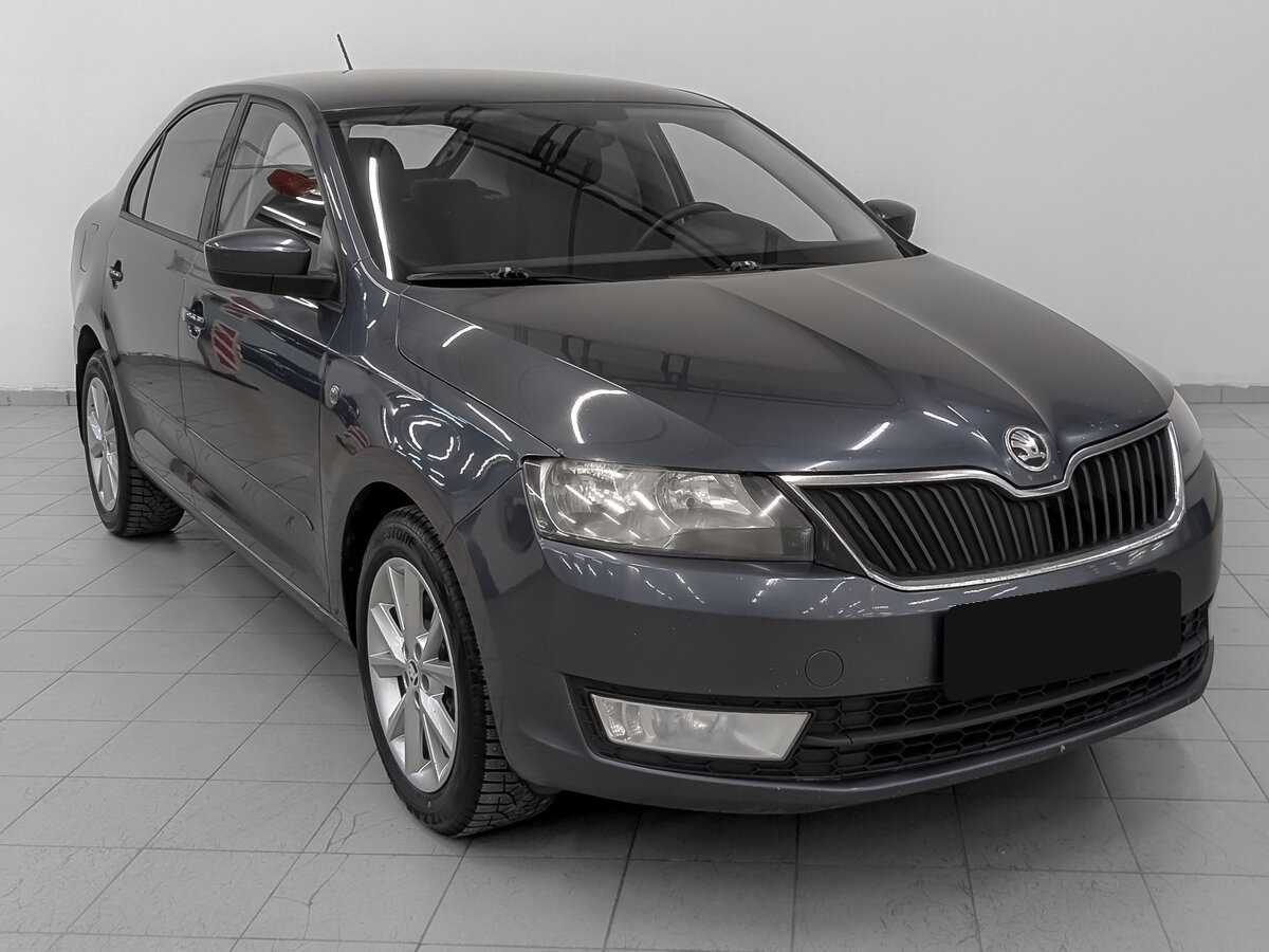 Skoda Rapid б/у, 2016, Механическая. Фото: #2