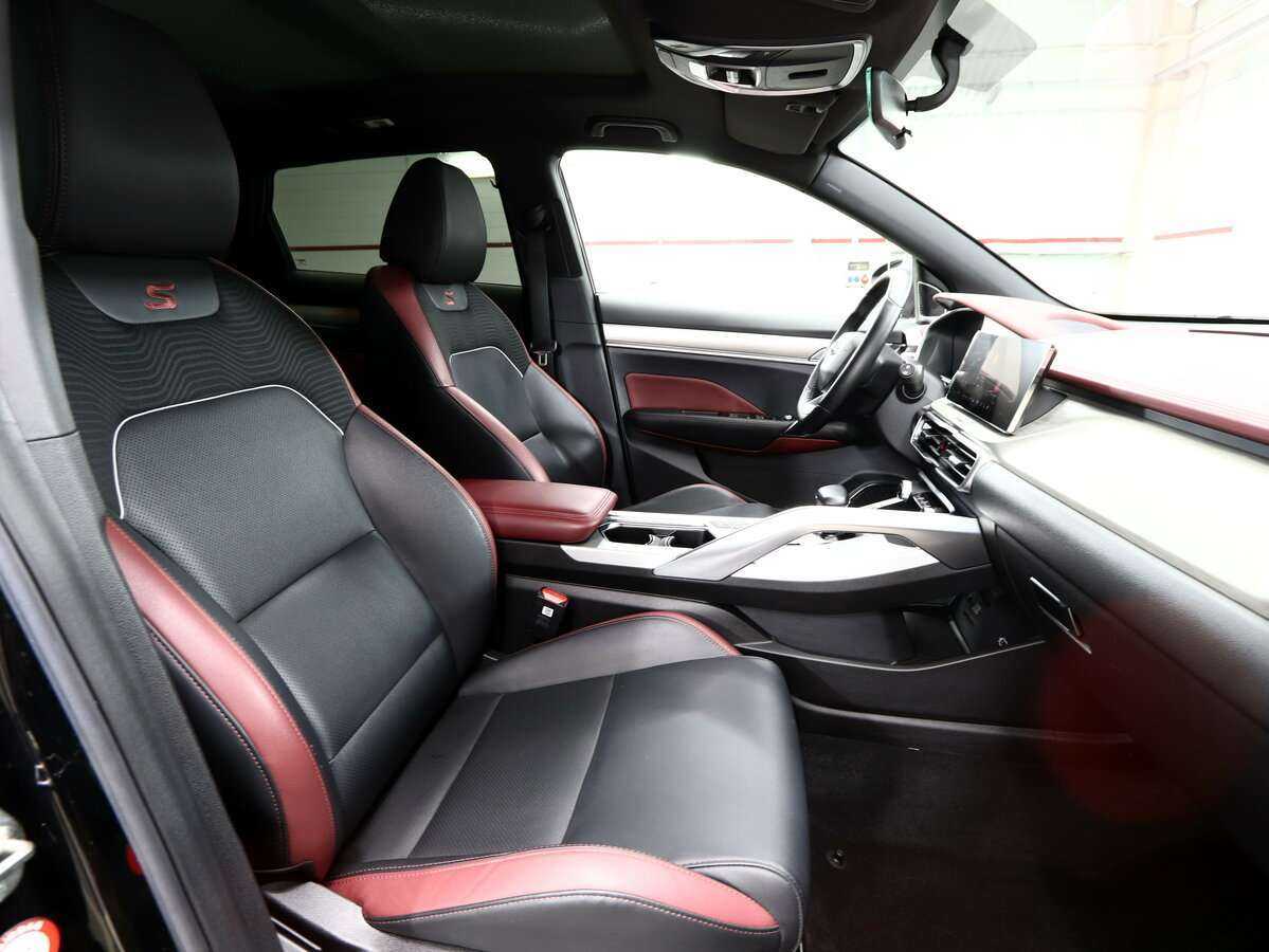 Geely Coolray б/у, 2022, Роботизированная. Фото: #8