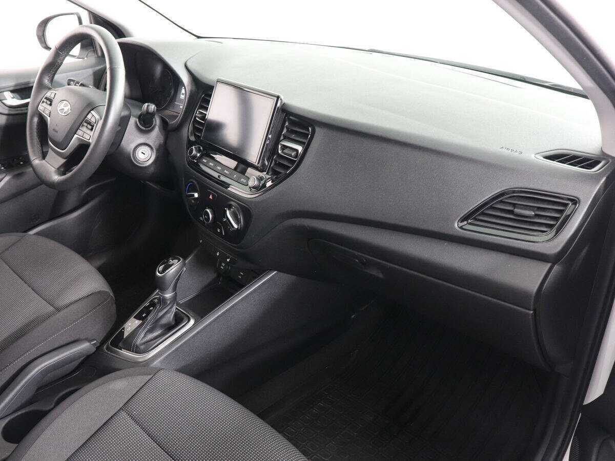 Hyundai Solaris б/у, 2022, Автоматическая. Фото: #9