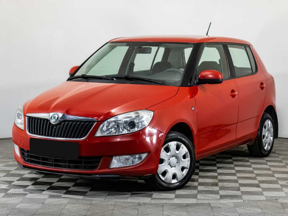Skoda Fabia б/у, 2012, Механическая. Посмотреть фото