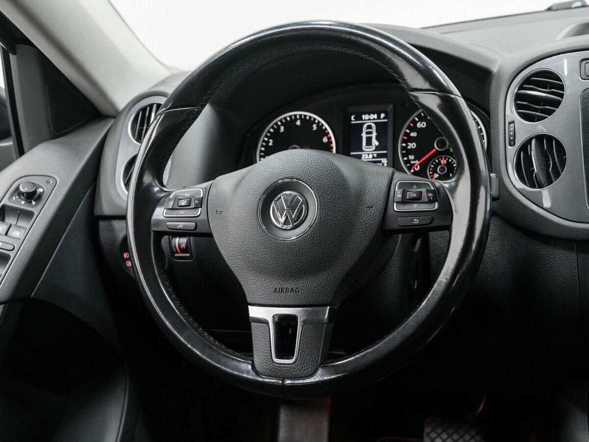 Volkswagen Tiguan б/у, 2013, Автоматическая. Фото: #10