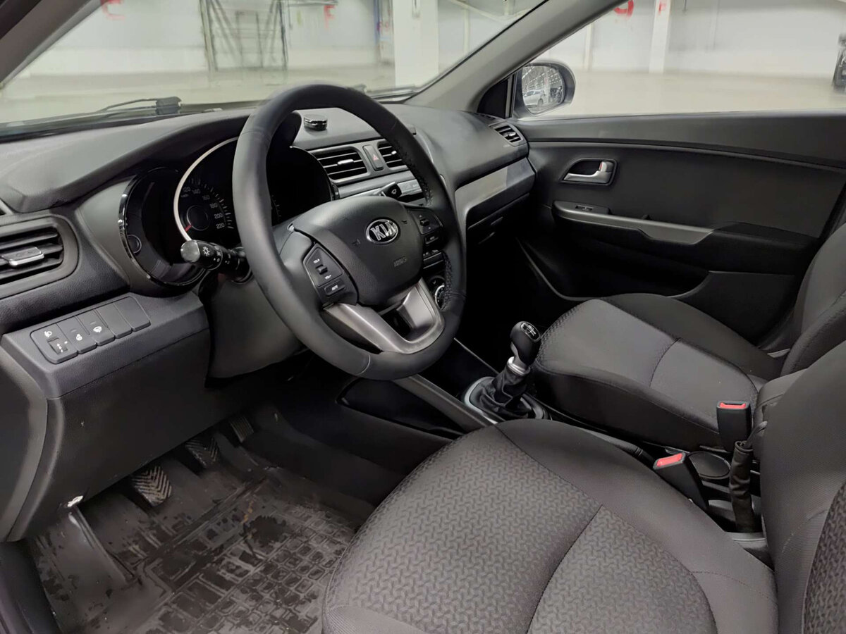 Kia Rio б/у, 2014, Механическая. Фото: #14