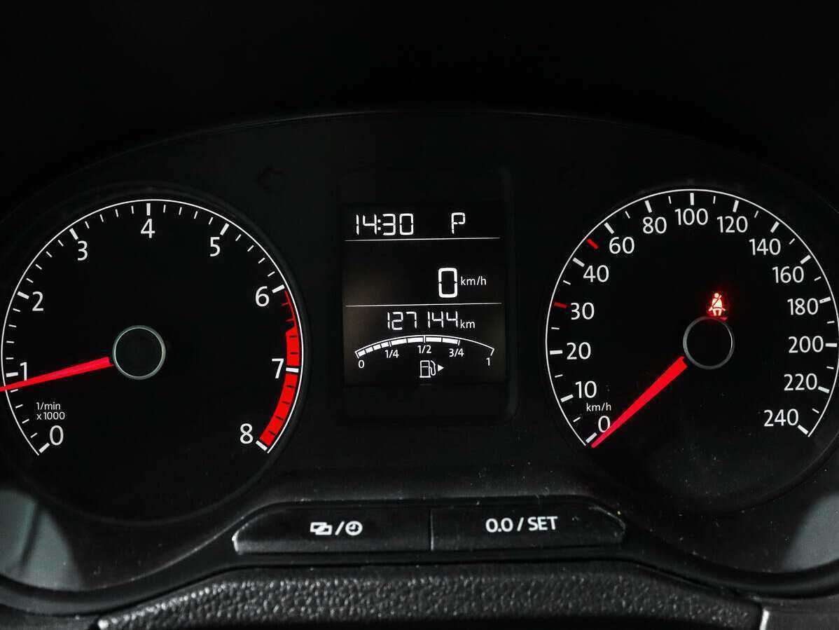 Volkswagen Polo б/у, 2016, Автоматическая. Фото: #9