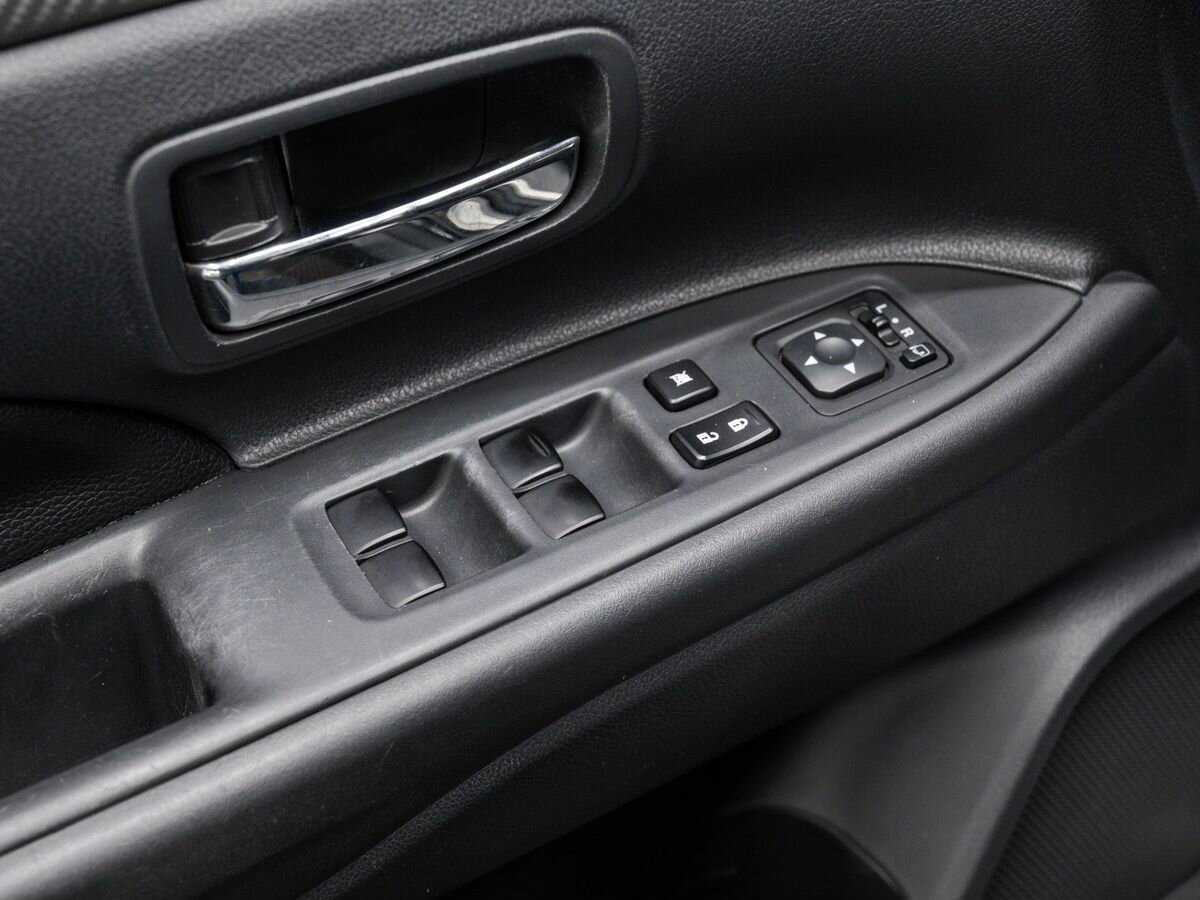 Mitsubishi Outlander б/у, 2013, Вариатор. Фото: #14