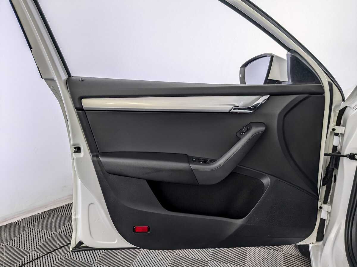 Skoda Octavia б/у, 2019, Автоматическая. Фото: #18