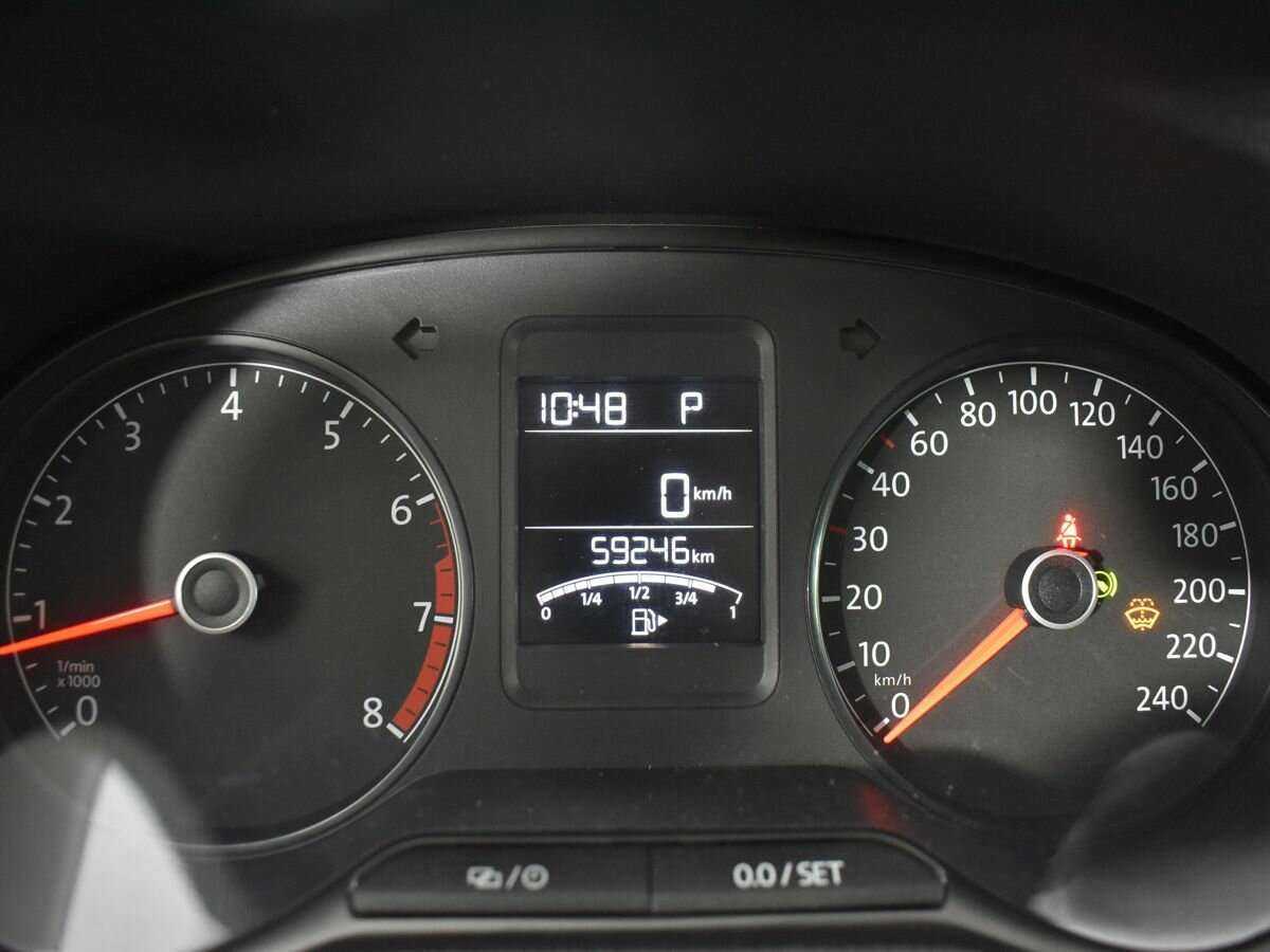 Volkswagen Polo б/у, 2019, Роботизированная. Фото: #10