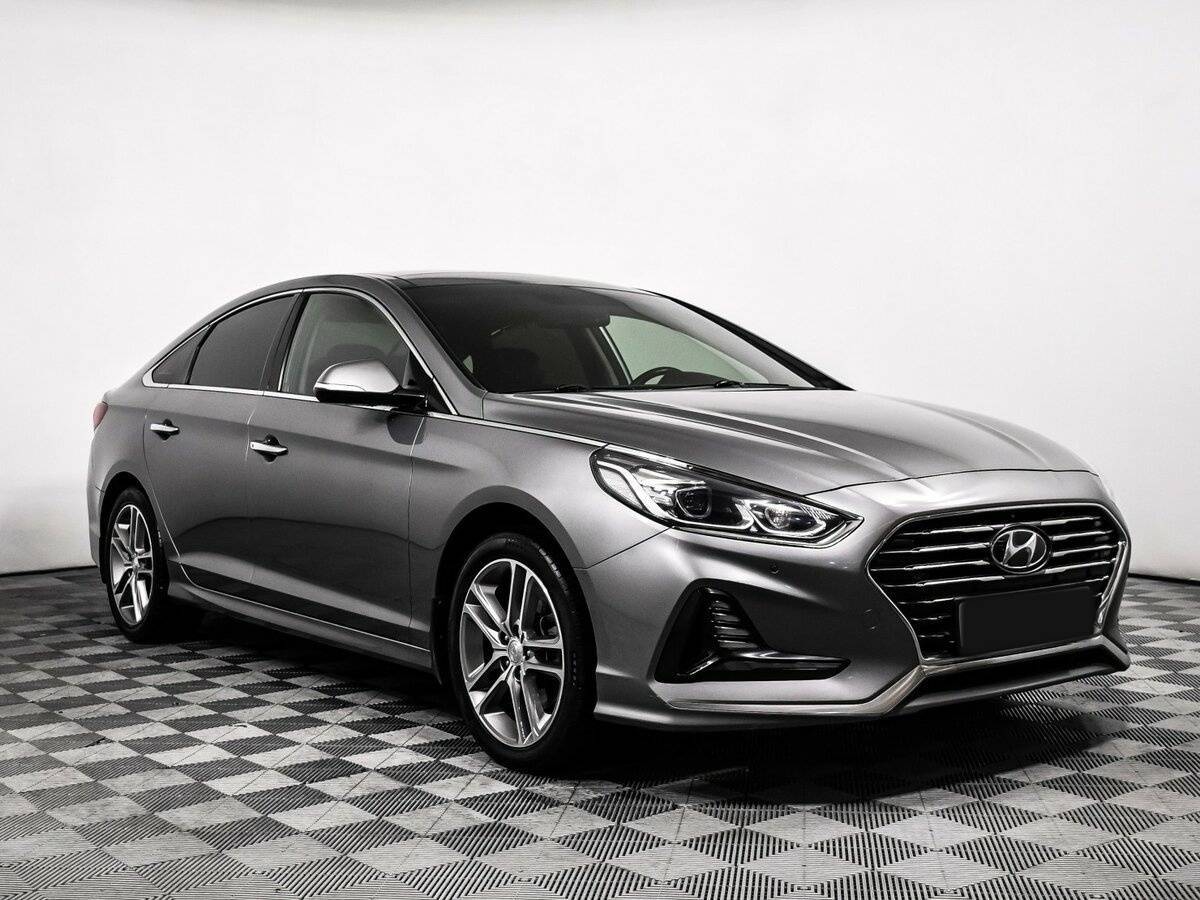 Hyundai Sonata б/у, 2017, Автоматическая. Фото: #2