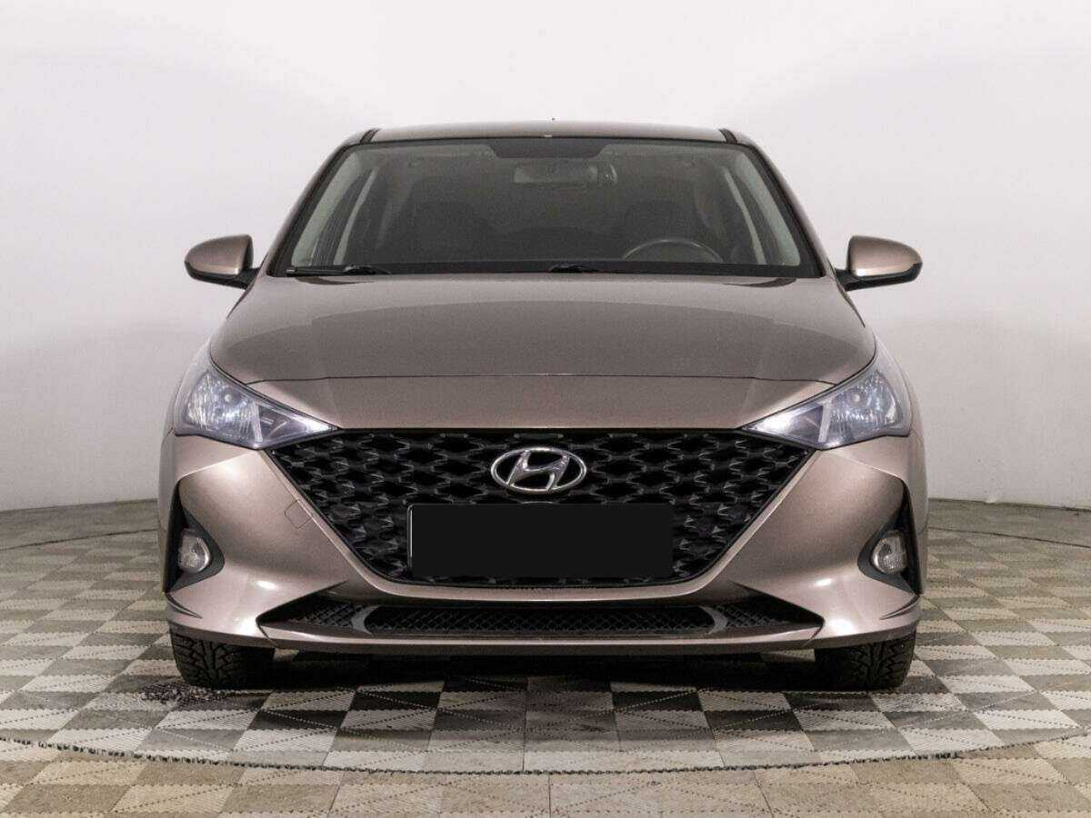 Hyundai Solaris б/у, 2021, Автоматическая. Фото: #1