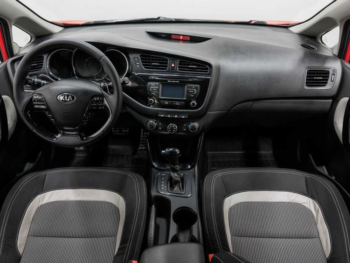 Kia Ceed б/у, 2014, Автоматическая. Фото: #10