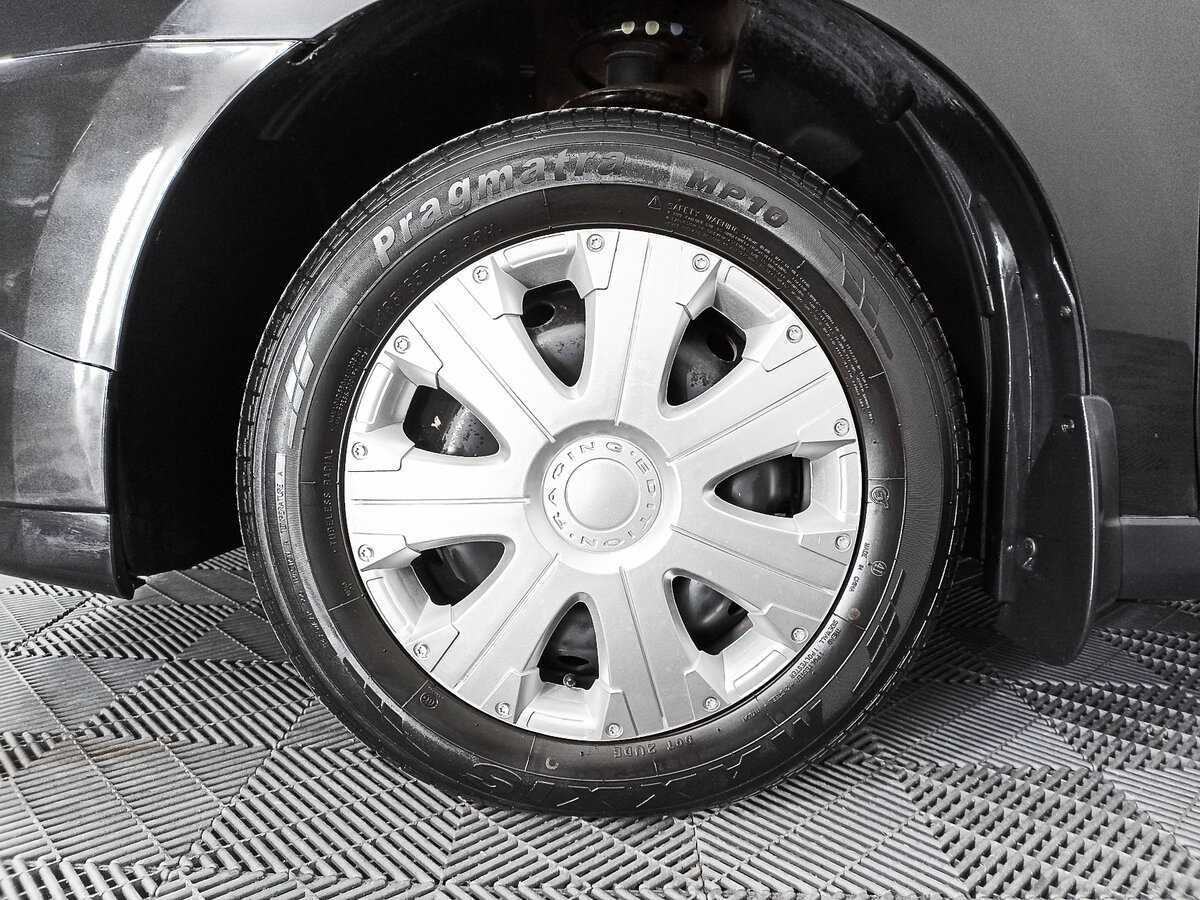 Nissan Almera б/у, 2016, Механическая. Фото: #17