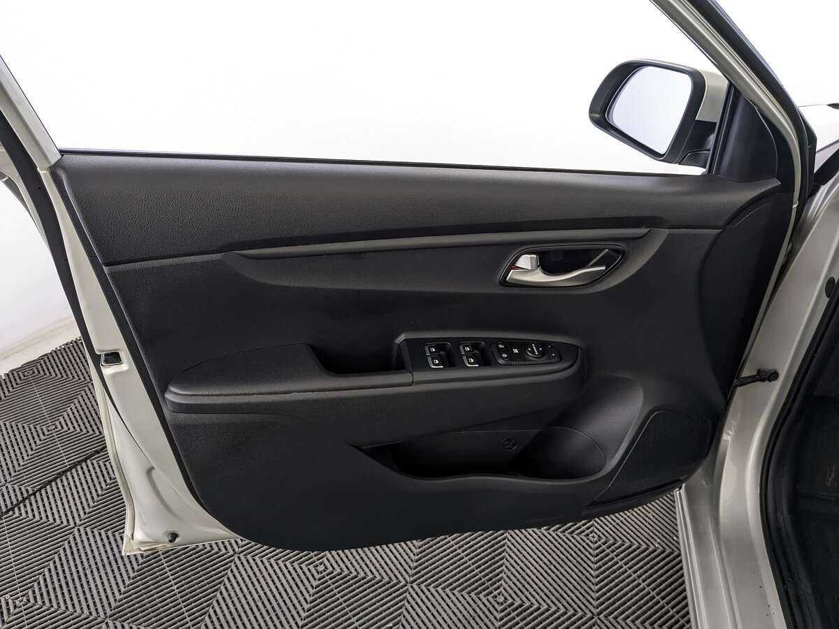 Kia Rio б/у, 2019, Автоматическая. Фото: #13