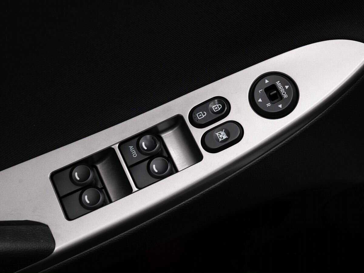 Hyundai Solaris б/у, 2016, Автоматическая. Фото: #18