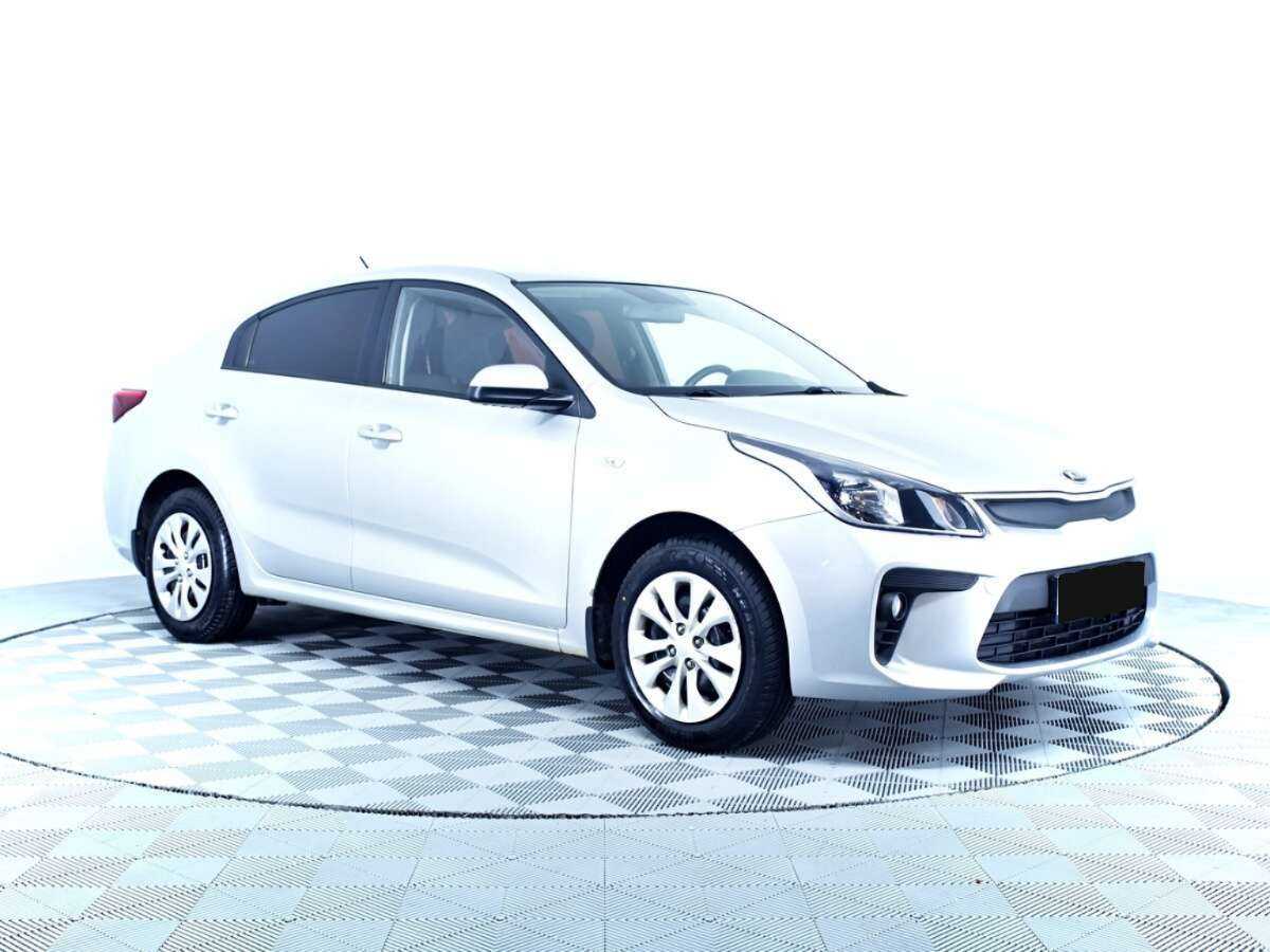 Kia Rio б/у, 2017, Механическая. Фото: #2
