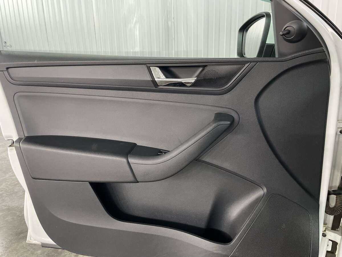 Skoda Rapid б/у, 2019, Механическая. Фото: #15