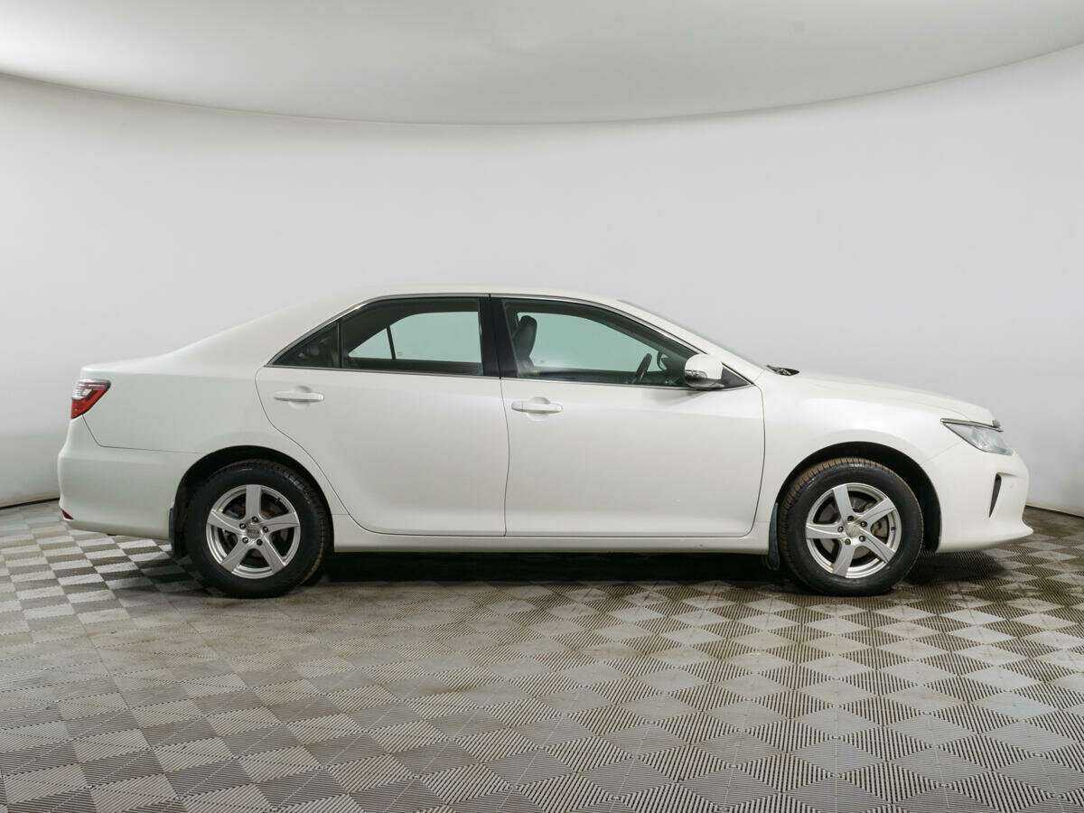 Toyota Camry б/у, 2016, Автоматическая. Фото: #3