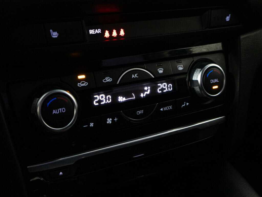 Mazda 6 б/у, 2015, Автоматическая. Фото: #15