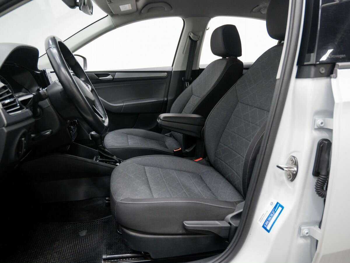 Volkswagen Polo б/у, 2020, Роботизированная. Фото: #13