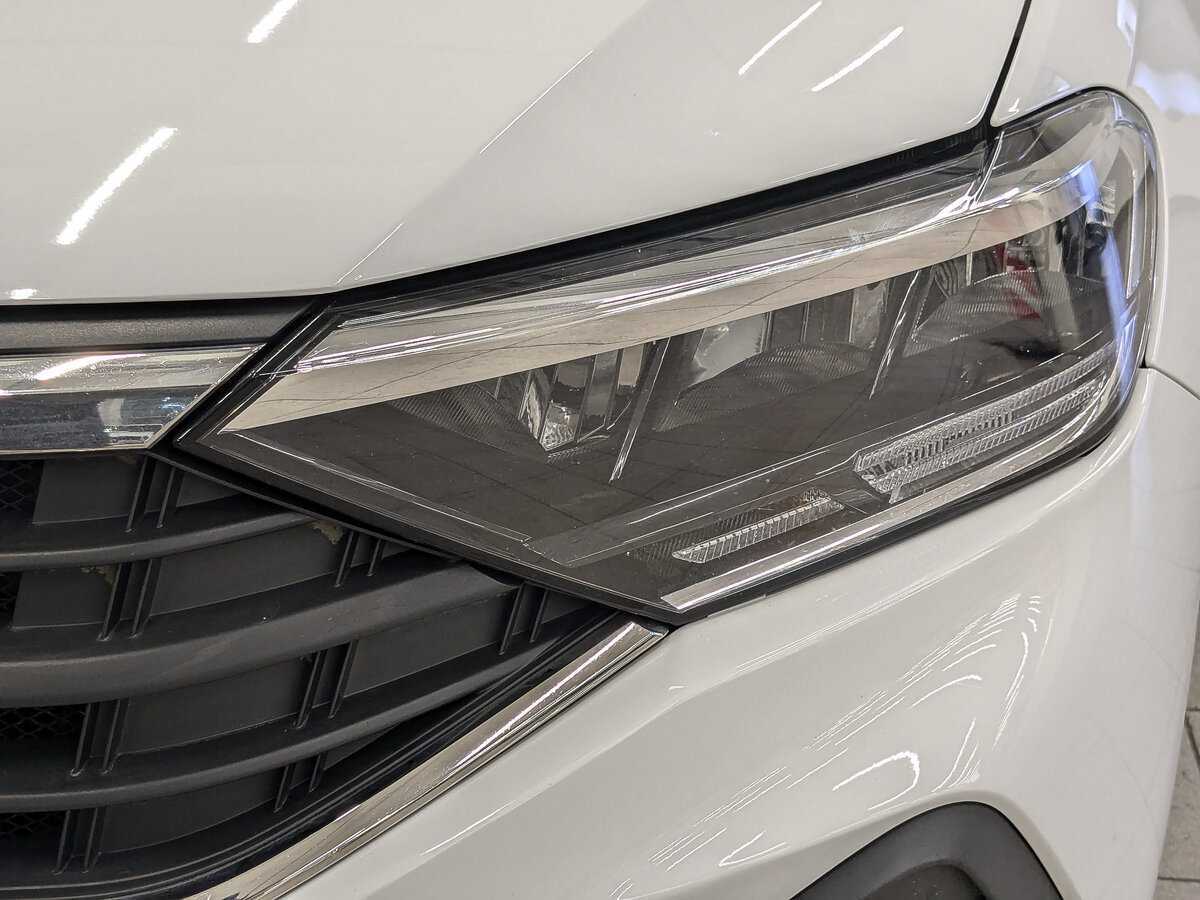 Volkswagen Polo б/у, 2021, Автоматическая. Фото: #10