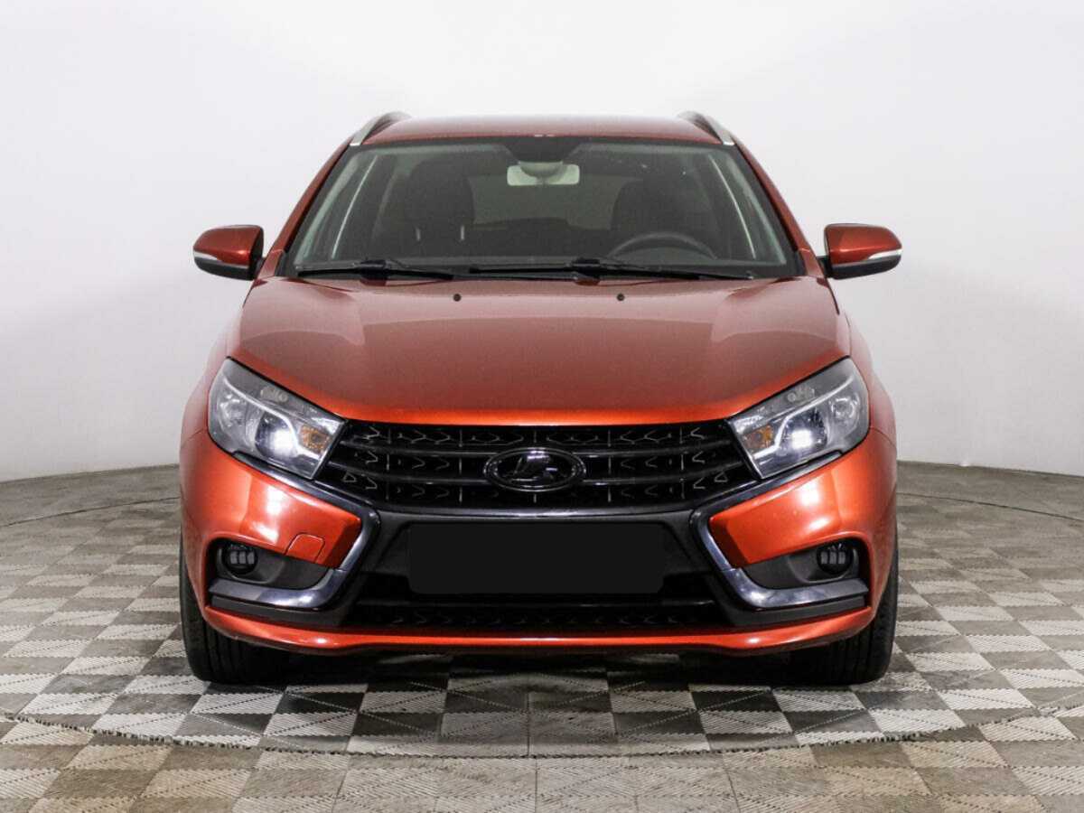 Lada (ВАЗ) Vesta б/у, 2018, Механическая. Фото: #1