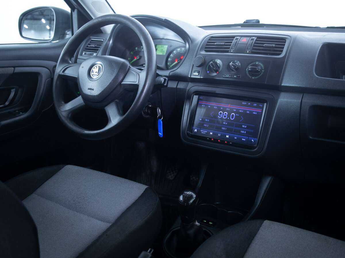 Skoda Fabia б/у, 2013, Механическая. Фото: #10