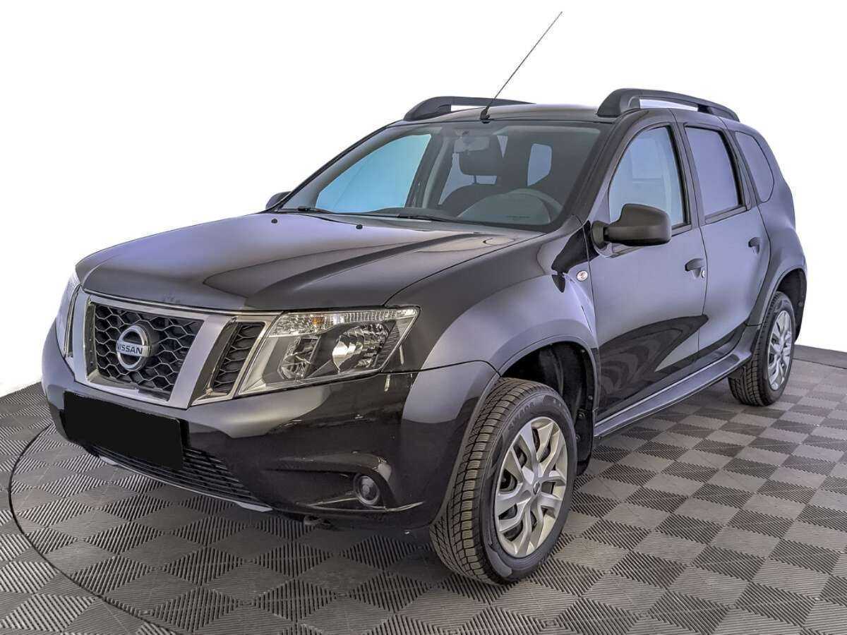 Nissan Terrano б/у, 2021, Механическая. Фото: #0