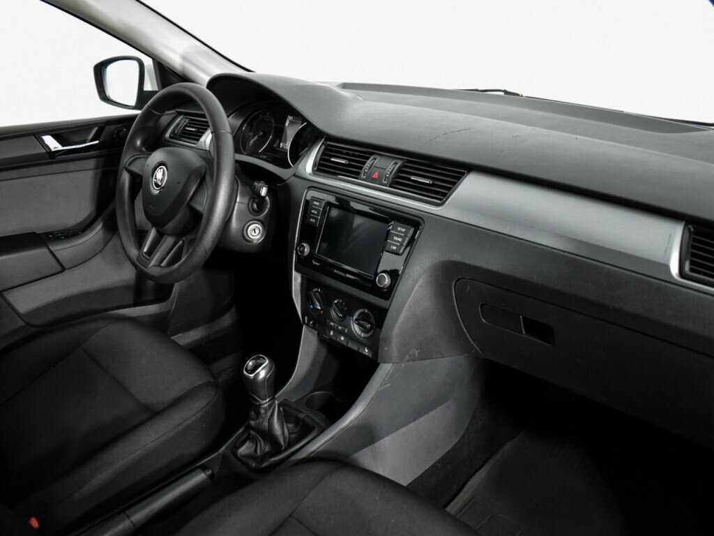 Skoda Rapid б/у, 2018, Механическая. Фото: #10