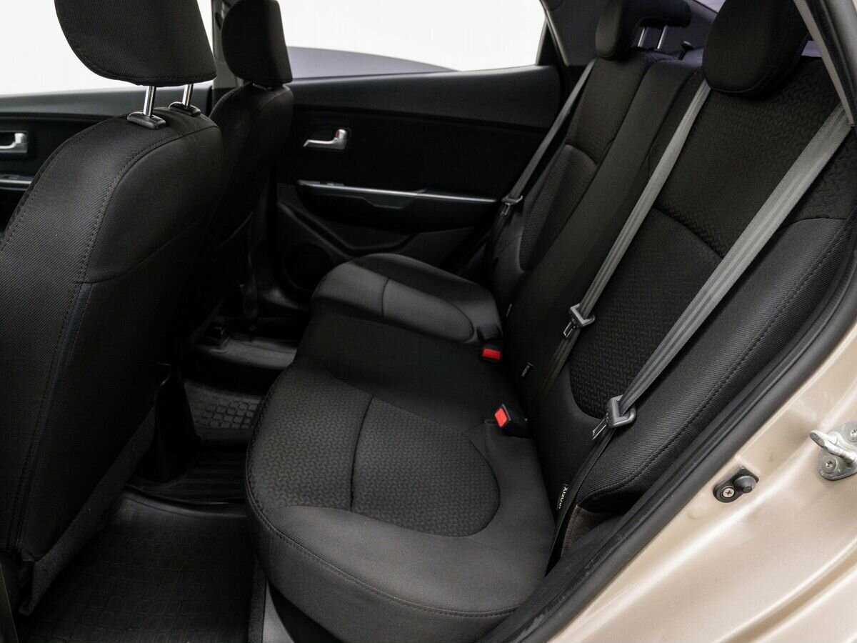 Kia Rio б/у, 2012, Автоматическая. Фото: #11