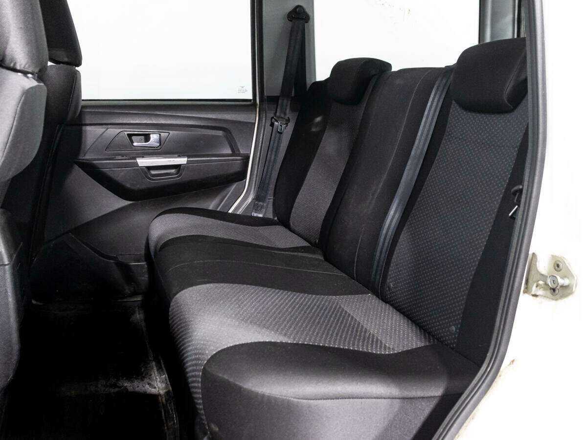 УАЗ Patriot б/у, 2018, Механическая. Фото: #9