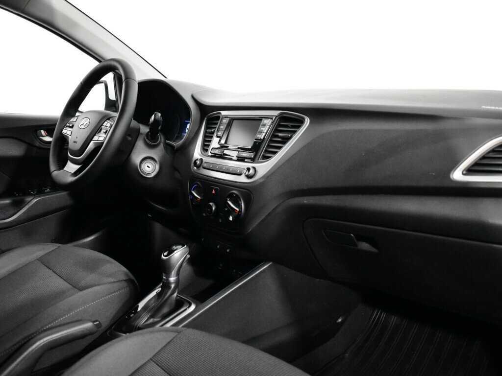 Hyundai Solaris б/у, 2017, Автоматическая. Фото: #8