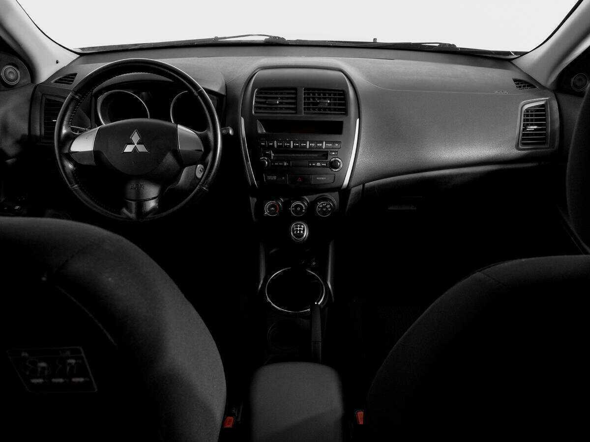Mitsubishi ASX б/у, 2012, Механическая. Фото: #11