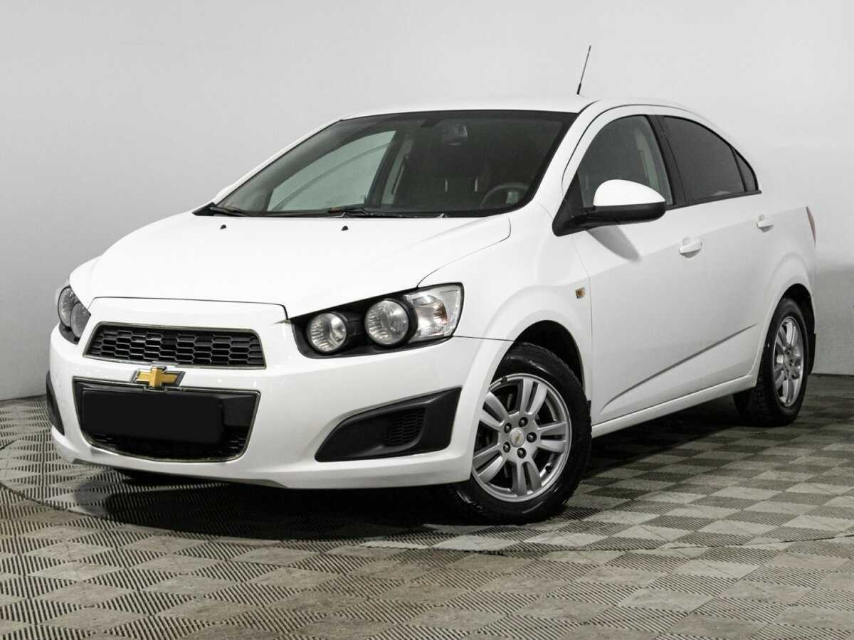 Chevrolet Aveo б/у, 2015, Автоматическая. Посмотреть фото