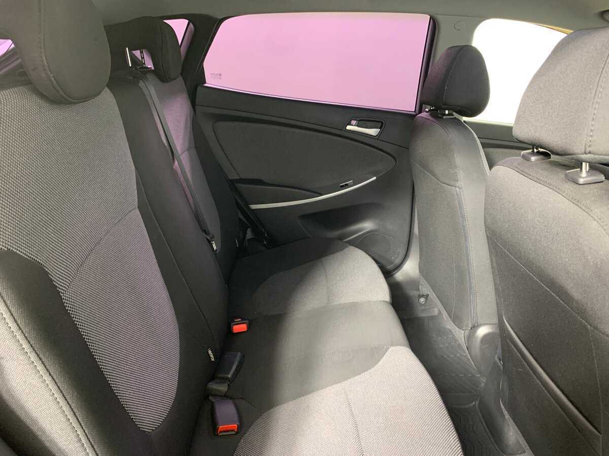 Hyundai Solaris б/у, 2013, Автоматическая. Фото: #16