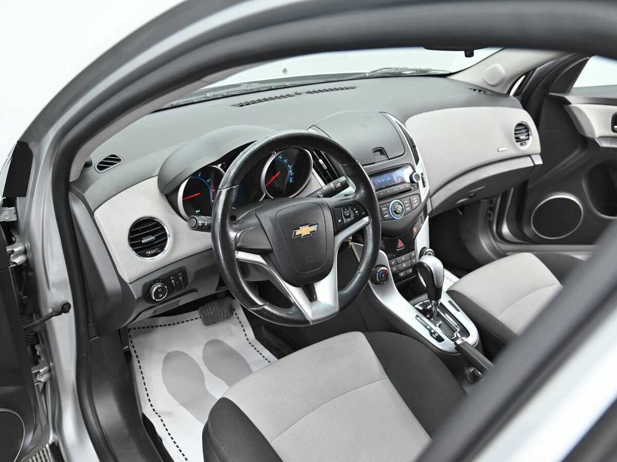 Chevrolet Cruze б/у, 2013, Автоматическая. Фото: #6