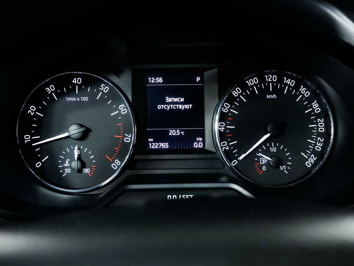 Skoda Octavia б/у, 2016, Роботизированная. Фото: #9