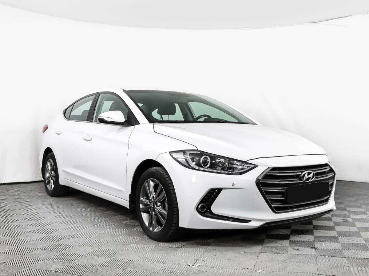 Hyundai Elantra б/у, 2017, Автоматическая. Фото: #2