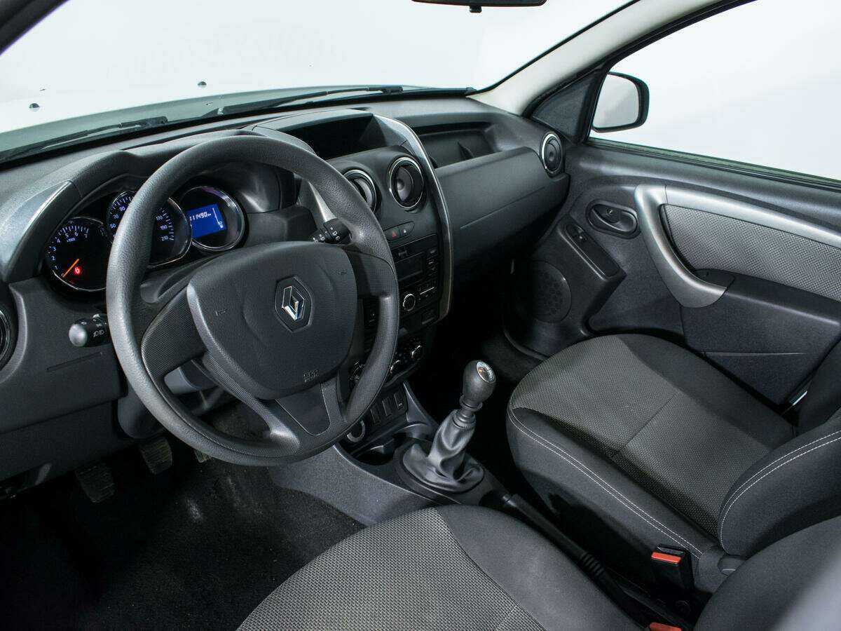 Renault Duster б/у, 2018, Механическая. Фото: #12