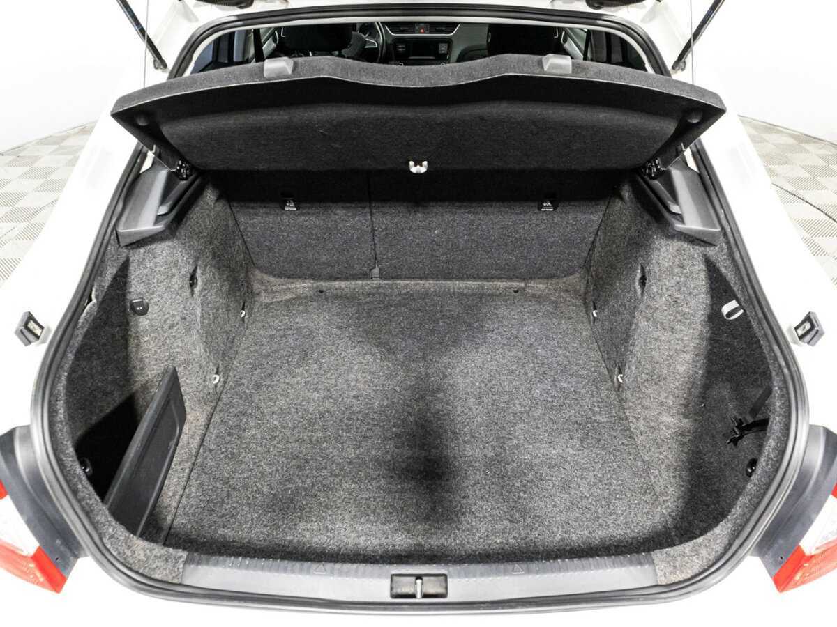 Skoda Octavia б/у, 2014, Механическая. Фото: #14