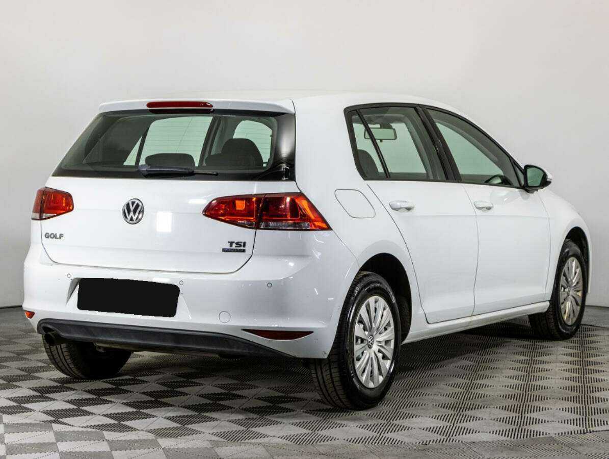 Volkswagen Golf б/у, 2014, Механическая. Фото: #3
