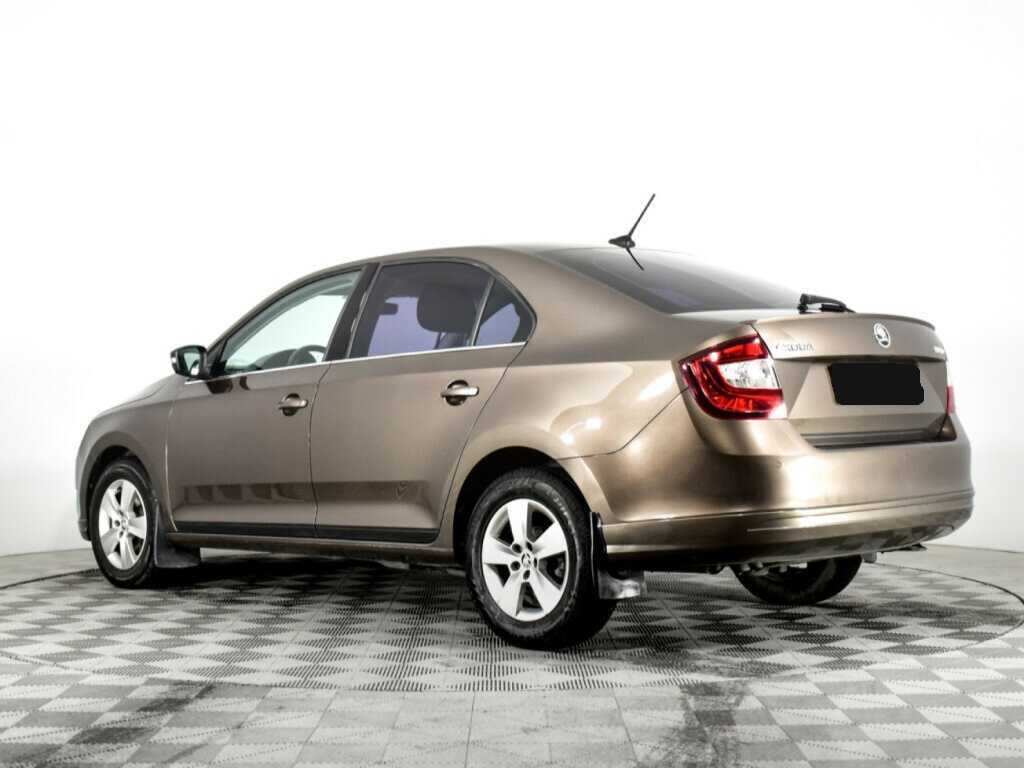 Skoda Rapid б/у, 2017, Роботизированная. Фото: #6