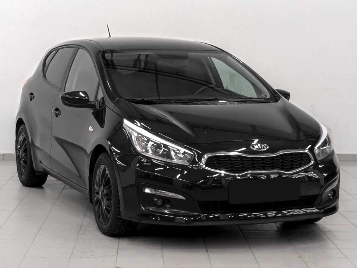 Kia Ceed б/у, 2015, Автоматическая. Фото: #2