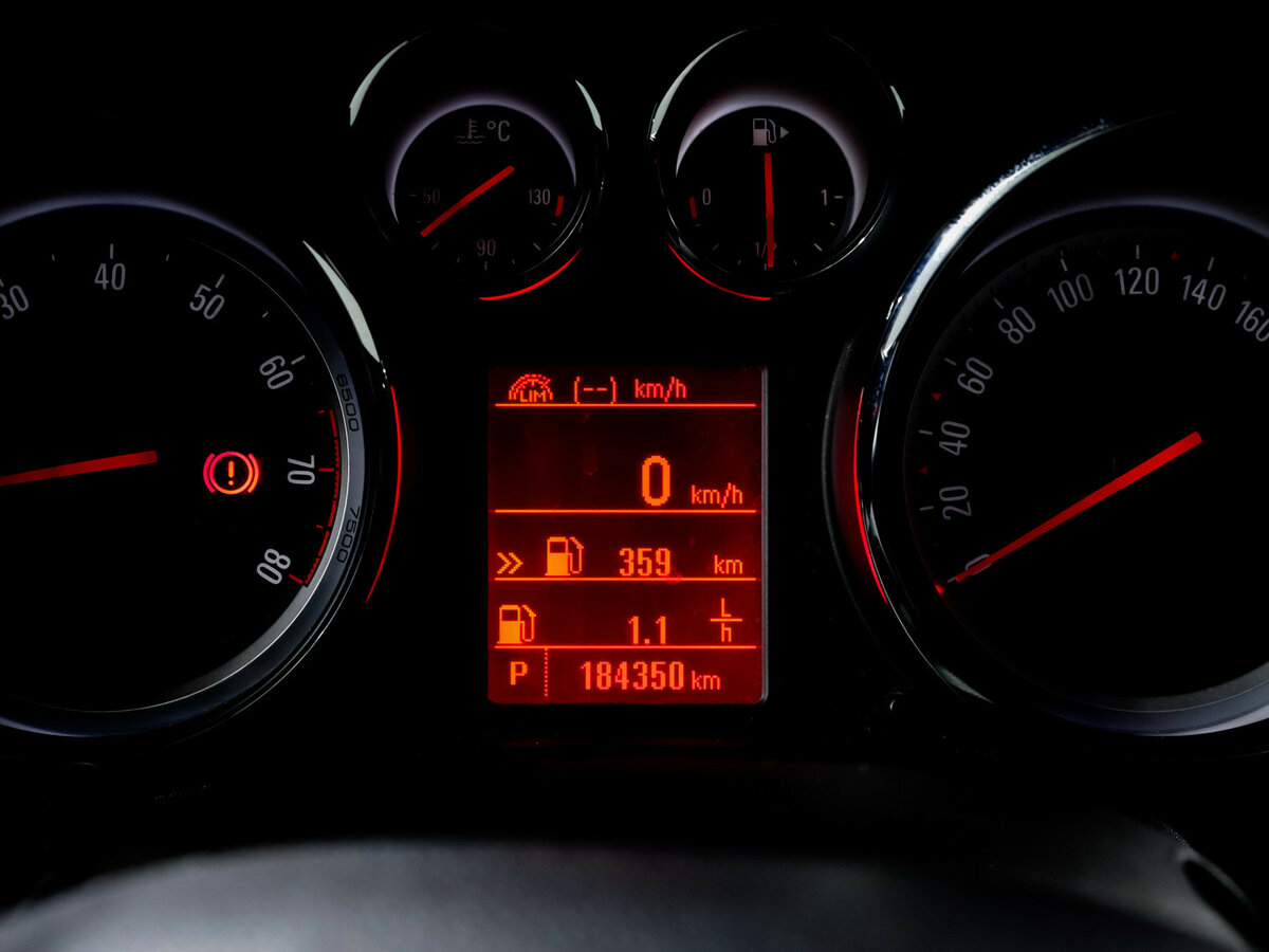 Opel Astra б/у, 2014, Автоматическая. Фото: #8